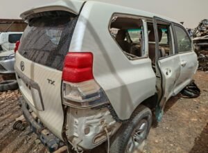 تشليح سيارة برادو الدمام